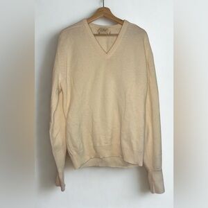 Vintage 1980s L.L. Bean Cream V-Neck Sweater